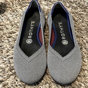My favorite pair of Rothy’s. I just don’t wear this style of shoe anymore.
